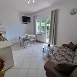 Apartman In 33974